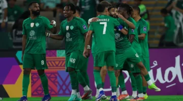 تردد مباشر.. قنوات نقل مباراة الأهلي والاتفاق في دوري روشن